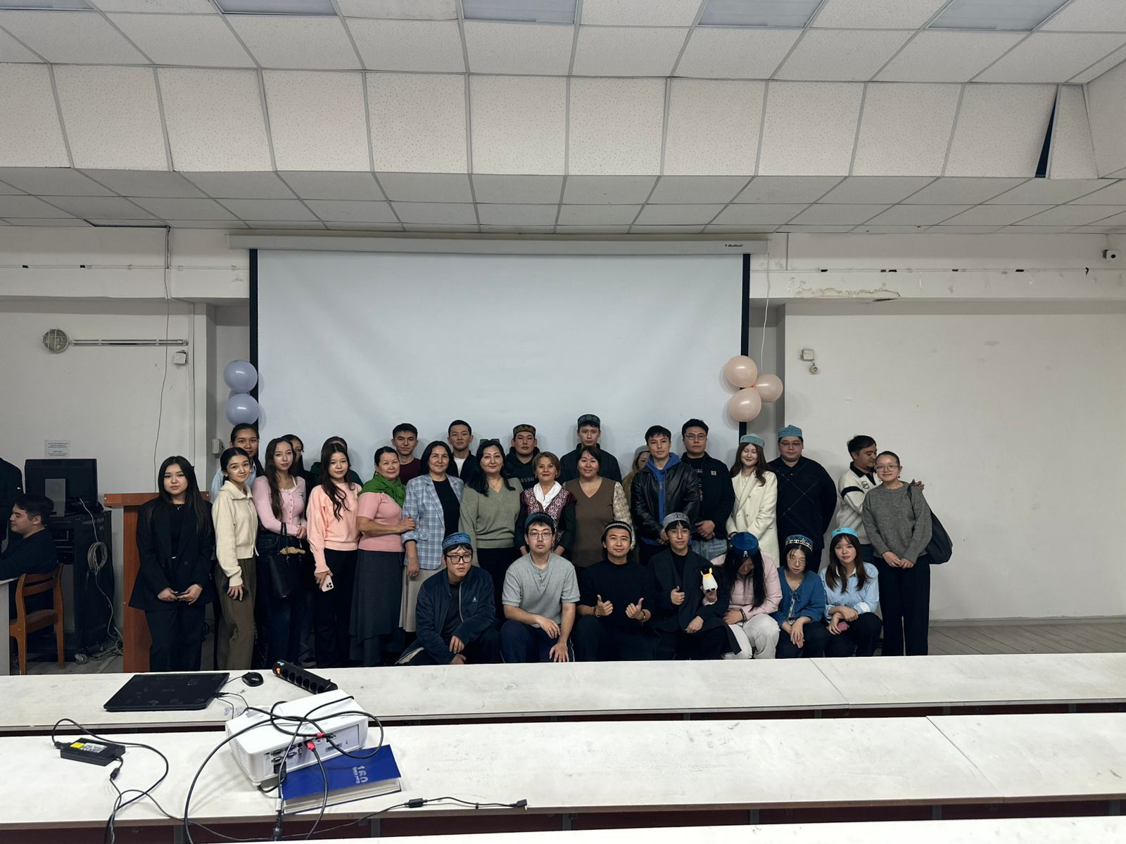 Ұлттық валюта күнін мерекелеуге арналған Ашық кураторлық сағат — теңге